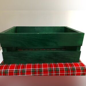 Green Wooden Winter Christmas Crate Decorative Box